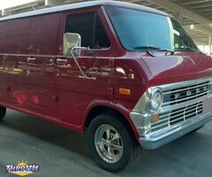 1974 Ford Econoline E-100 Super Van 302 v8