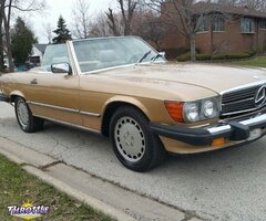 1986 Mercedes-Benz SL 560 Gold