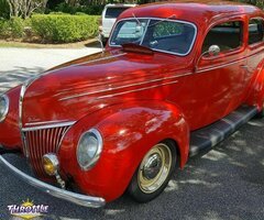 1939 Ford Tudor Deluxe Automatic 2-Dr