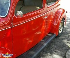 1939 Ford Tudor Deluxe Automatic 2-Dr