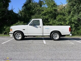 1994 Ford F-150 Lightning SVT Pickup