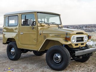 1977 Toyota Land Cruiser FJ40 Hard Top