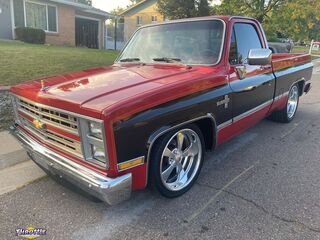 1986 Chevrolet C10 Silverado Pickup Automatic