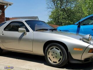 1984 Porsche 928 S Coupe V8