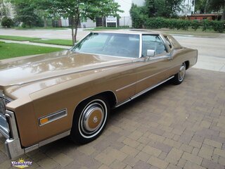 1977 CADILLAC ELDORADO BIARRITZ