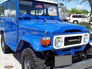 1983 Toyota Land Cruiser FJ40 4X4 Gasoline 2F Engine