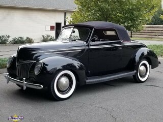 1939 Ford Deluxe Convertible Black