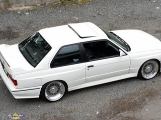 1986 BMW E30 M3 Tribute Custom