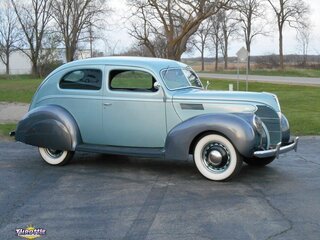 1939 Ford Standard Coupe 2 Door