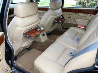 1990 Avanti Touring Sedan