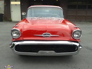 1957 Oldsmobile Starfire Super 88 Hardtop