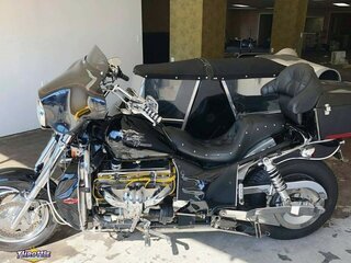 1997 Boss Hoss & 2-Seats Sidecar