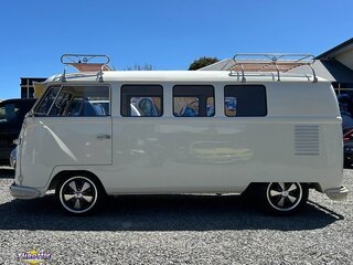1961 Volkswagen Kombi T1 Bus
