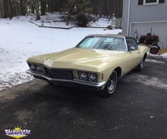 1971 Buick Riviera Boat Tail Fastback 455-V8-4BBL