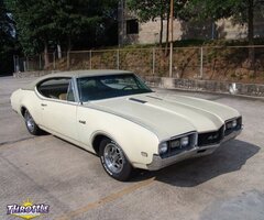 1968 Oldsmobile 442 Holiday Coupe