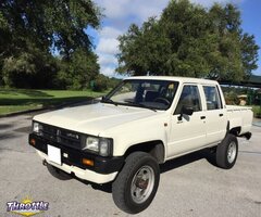 1987 Toyota Tacoma Zero Rust 4WD