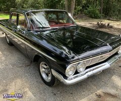 1961 Chevrolet Impala Sedan Black