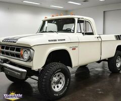 1968 Dodge Power Wagon 4x4 318 Poly